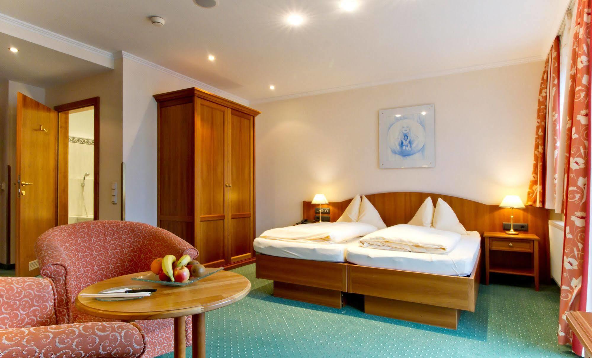 Hotel Weisser Hirsch Saint Wolfgang Exteriör bild